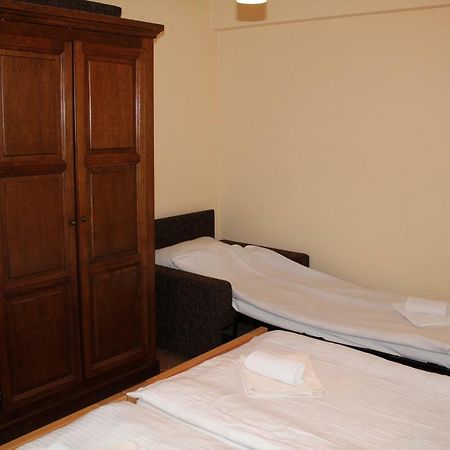 Prenociste "Magnus" Bed & Breakfast Slavonski Brod Bagian luar foto